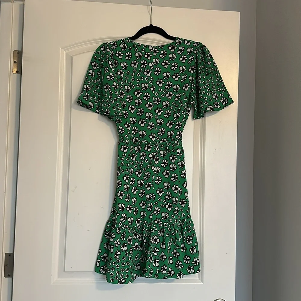 Topshop Green Floral Dress - Size 4